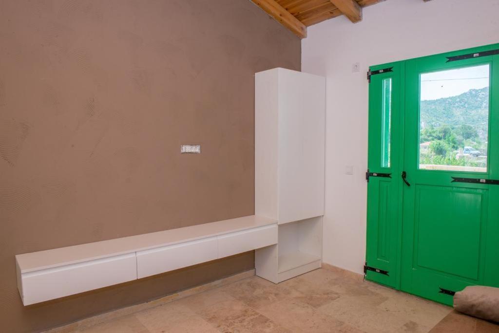Gazdinstvo Vranac Apartman Virpazar Kültér fotó
